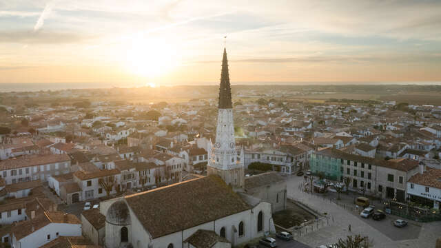 Plaza Carnot de Ars-en-Ré