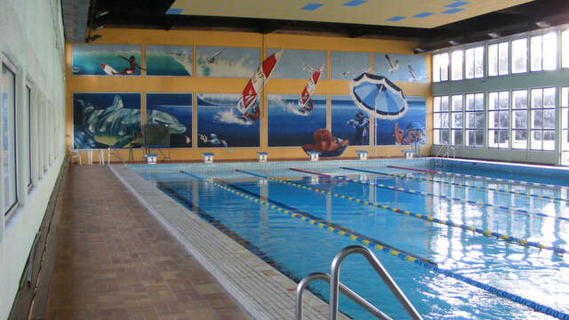 Aix-Marseille Université - Piscine du centre sportif universitaire