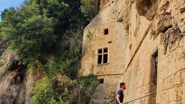 Fortified caves of Villecroze