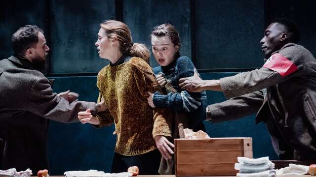Spectacle : Grand-Peur et misère du IIIe Reich