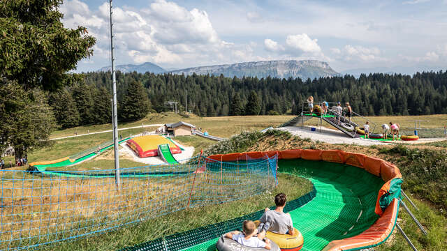 Piste de Luge Tubing - Luge d'été