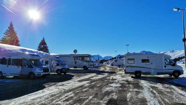 Col des Saisies camper van rest area