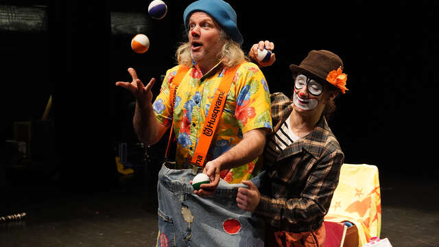Spectacle "Les acrobates fous" par la Cie Art Flex