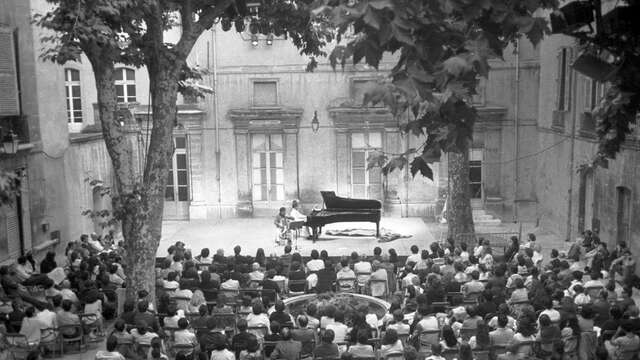 Hôtel de Boadès - Musique en Aix -Atelier prise de vue - De l'œil à l'objectif