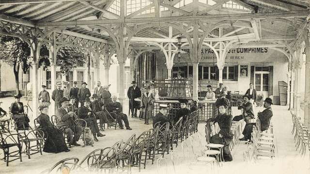 Pavillon de la source Lardy