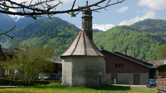 Visite guidée : Le village des Vallons et sa chapelle