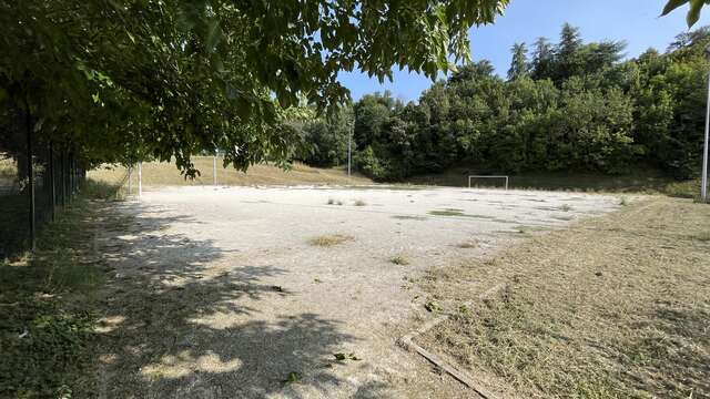 Terrain stabilisé Lafrançaise