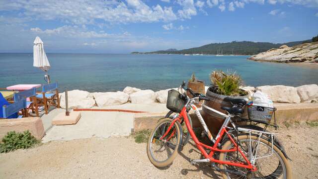 Journée à Porquerolles : bateau + vélo + restaurant