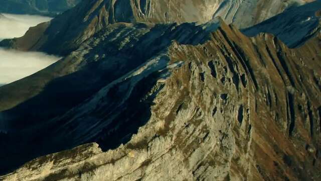 Voyage au coeur de la géologie : La géologie de la France illustrée par les géoparcs français