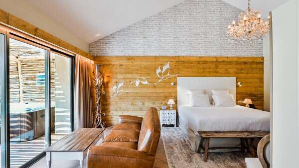 Le Hameau des Pesquiers Ecolodge, Curio Collection by Hilton