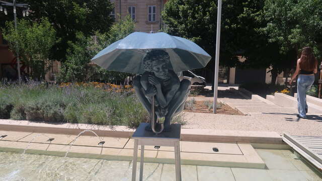 Visite commentée : "Sculptures XXL : Quand la ville voit les choses en grand !"