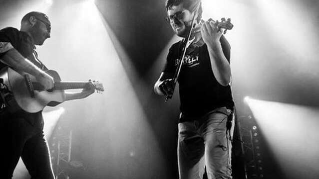 Concert d'Enjardinade avec Barely