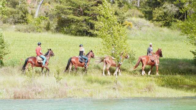 Journée Visite des Gorges à Cheval & en Canoë