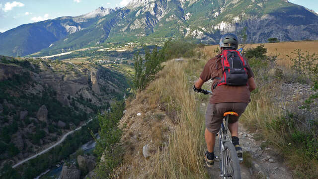 12 - Plateau de la Chalp en VTT