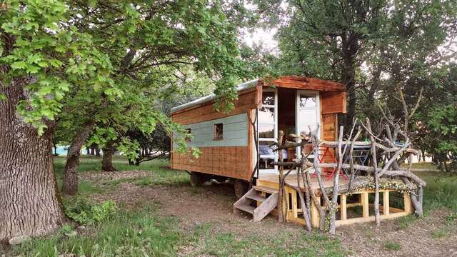 Hébergements insolites au Camping les Boudougnes