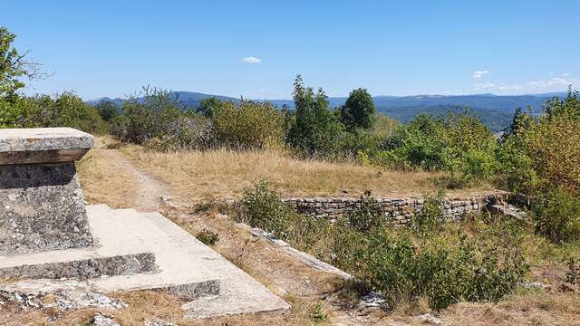 Balade - Chapelle des Conches depuis le col de France