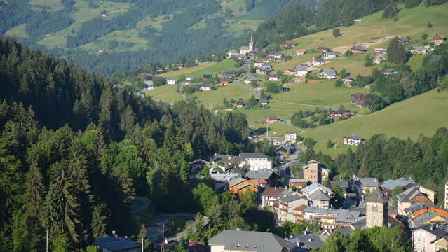 The slopes of Flumet