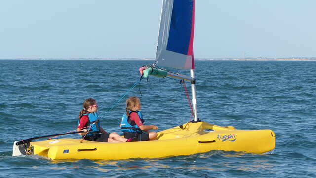 Stages de voile pour les enfants au CNPA de Rivedoux-Plage