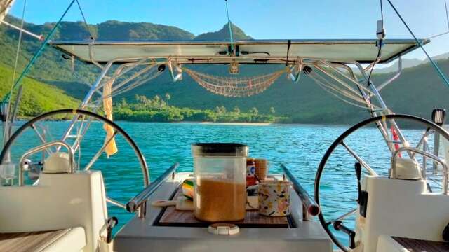 Bateau d'hôtes Ratere aux Marquises