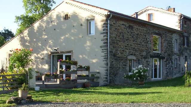 Le jardin des pierres brunes - Guests House