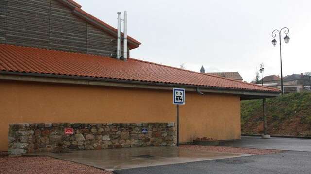 Aire de service et de stationnement Camping-cars