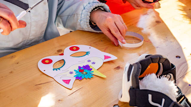 Atelier masque de carnaval