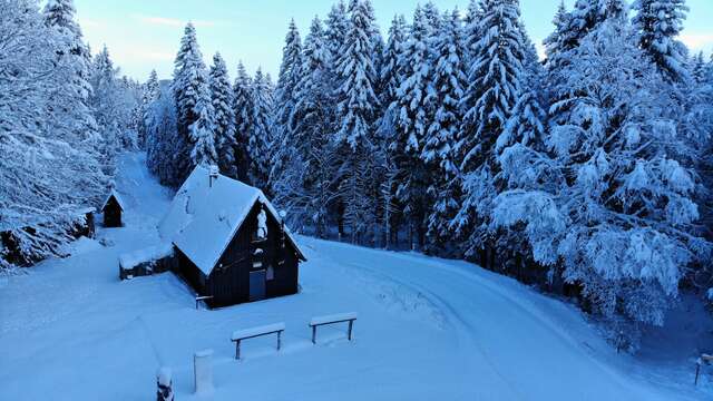 L'Auberge de Malaterre depuis Bois Barbu