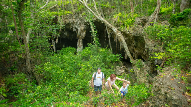 Anubet cave trek