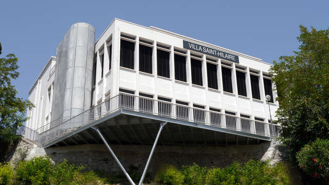 Bibliothèque Villa Saint-Hilaire