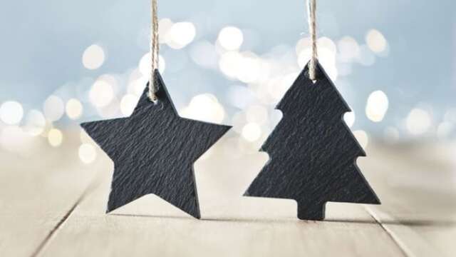 Atelier décoration de suspension de Noël en ardoise