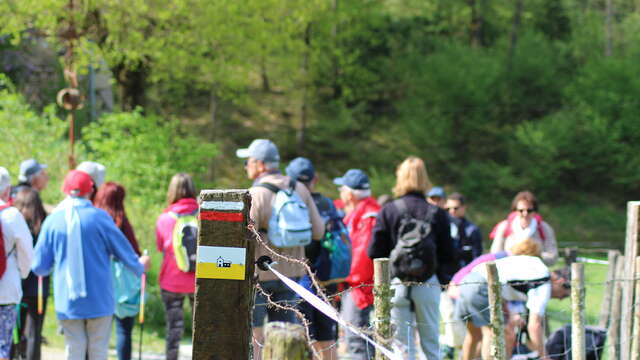 GR®89 - Chemin de Montaigne : Saint-Martin-Lestra / Poncins