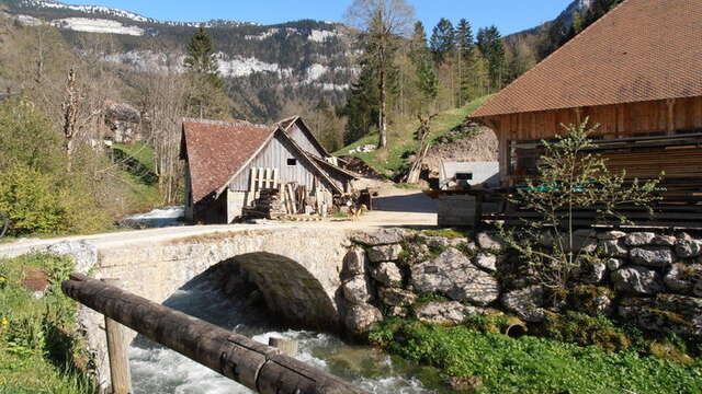 Visite d'une tournerie hydraulique
