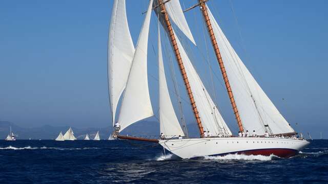 Les Voiles de Saint-Tropez - Vedettes Îles d'Or et Le Corsaire