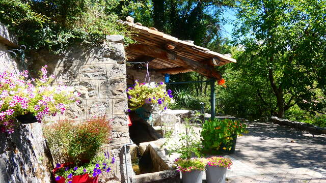 Trescléoux, village des sources et des fontaines