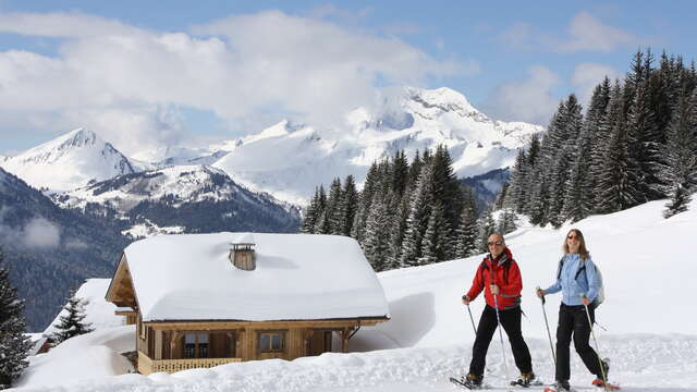 Découvrez la marche nordique avec l'ESF