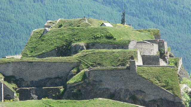 Visite: le Fort du Château