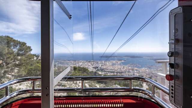 Téléphérique du mont Faron