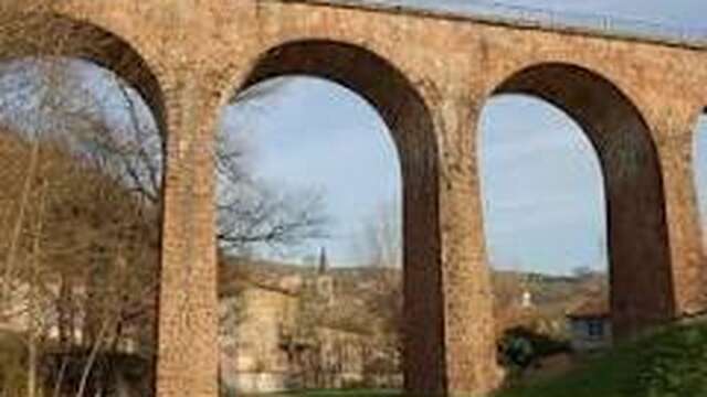 Viaduc Saint-Victor-Sur-Rhins