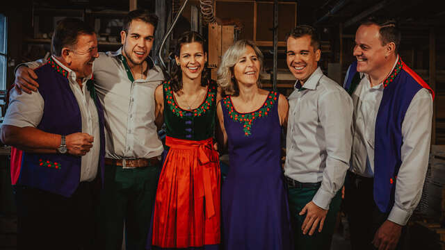 Alps music festival - Spectacle des Oesch's die Dritten