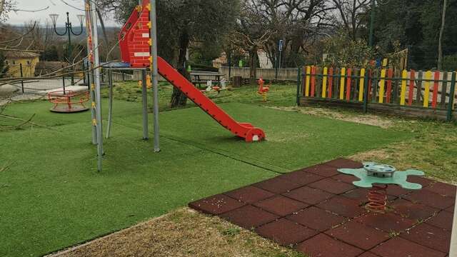 Aire de Jeux de Monteils