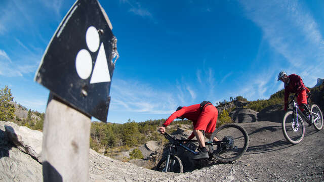 Séjour VTT Le Fameux, des terres noires aux terres grises !