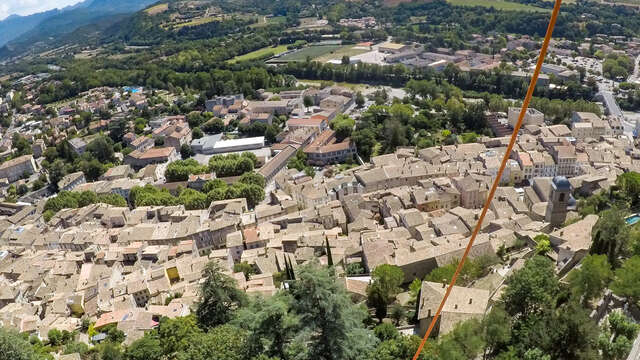 Descente en rappel de la Tour de Crest