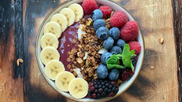 Matinée Pilates et Açaï Bowl