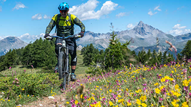 8 - Sommet Bucher - Château-Queyras en VTT