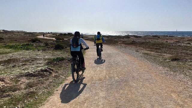 De Martigues à Port-Saint-Louis-du-Rhône à vélo