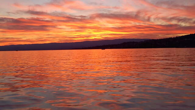 Sortie bateau apéro coucher de soleil