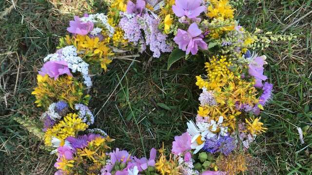 Composition de couronnes de saison avec les Ateliers de l'Epinette