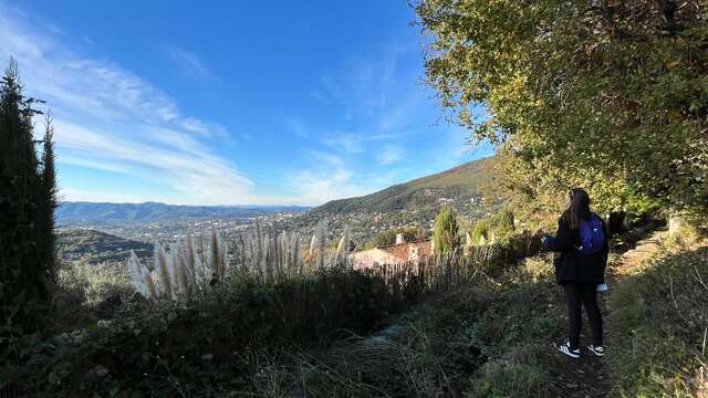 Le Pilon à Châteauneuf