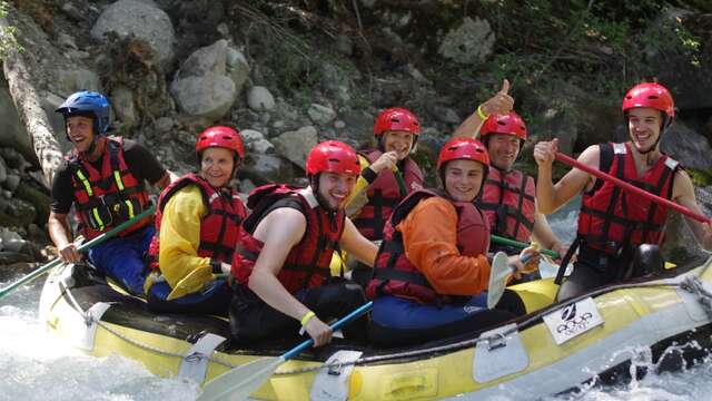 Journée rafting en famille et truite au feu de bois