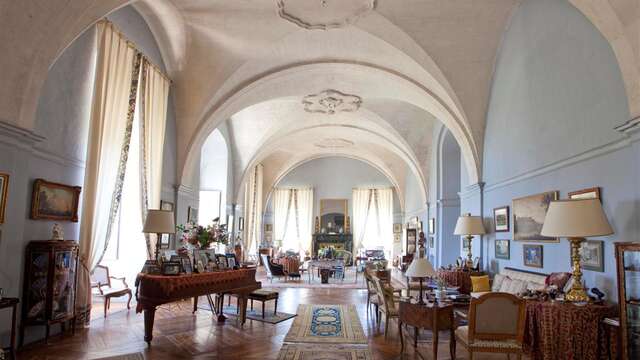 Visite guidée des salons du palais Abbatial